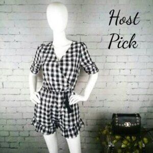 Hazel Gingham Surplice Romper Black And White Size Small And Large